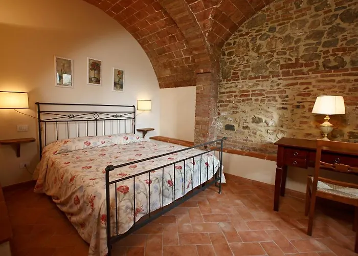 Kır Evi Castel Di Pugna Winery Siena