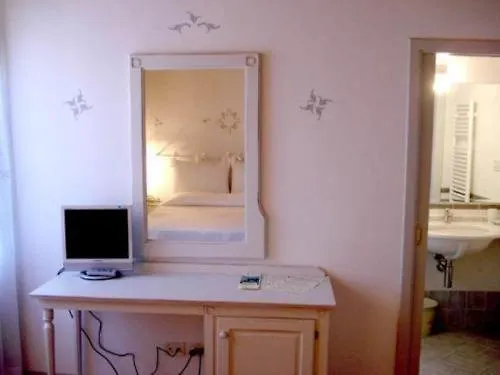 Castel Di Pugna Winery Kır Evi Siena