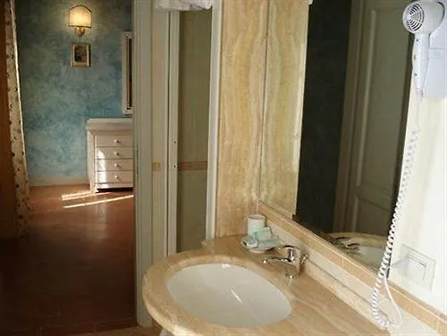 Castel Di Pugna Winery Kır Evi Siena